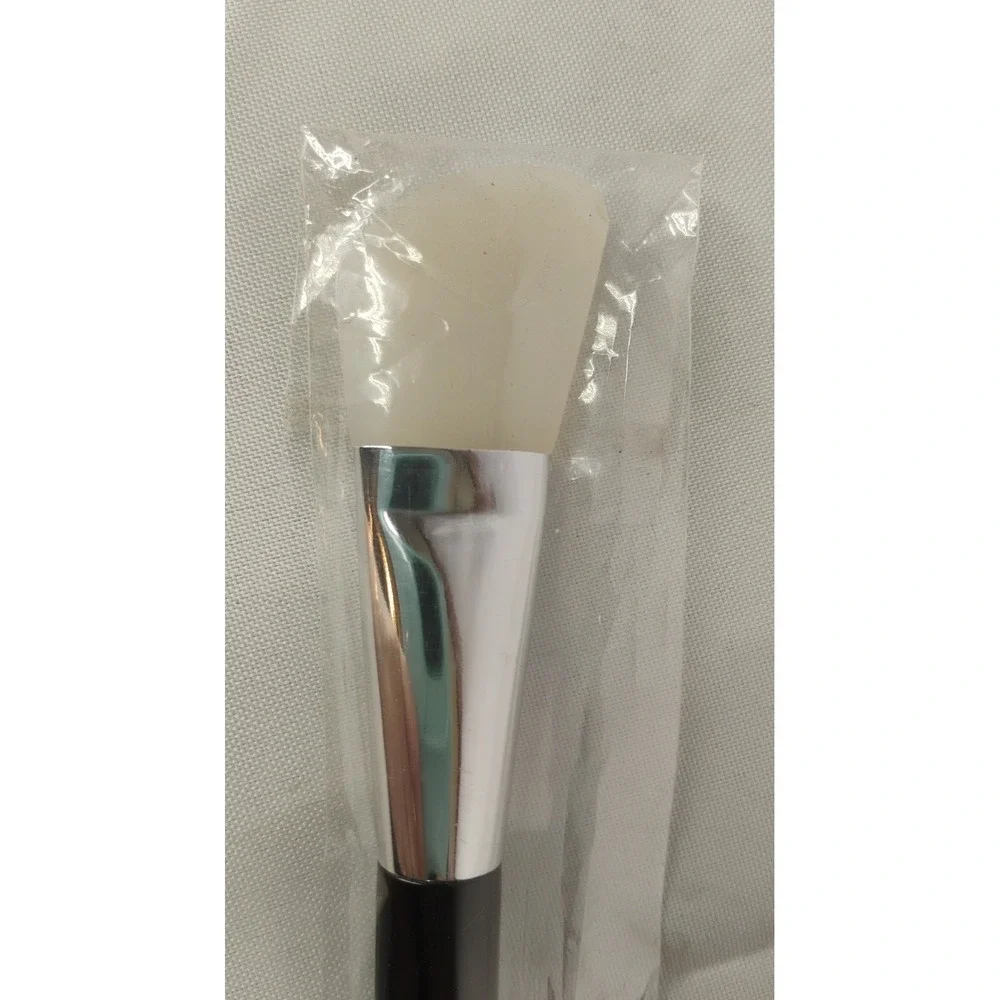 NIP Younique‎ Mask Applicator Makeup Cosmetic Application